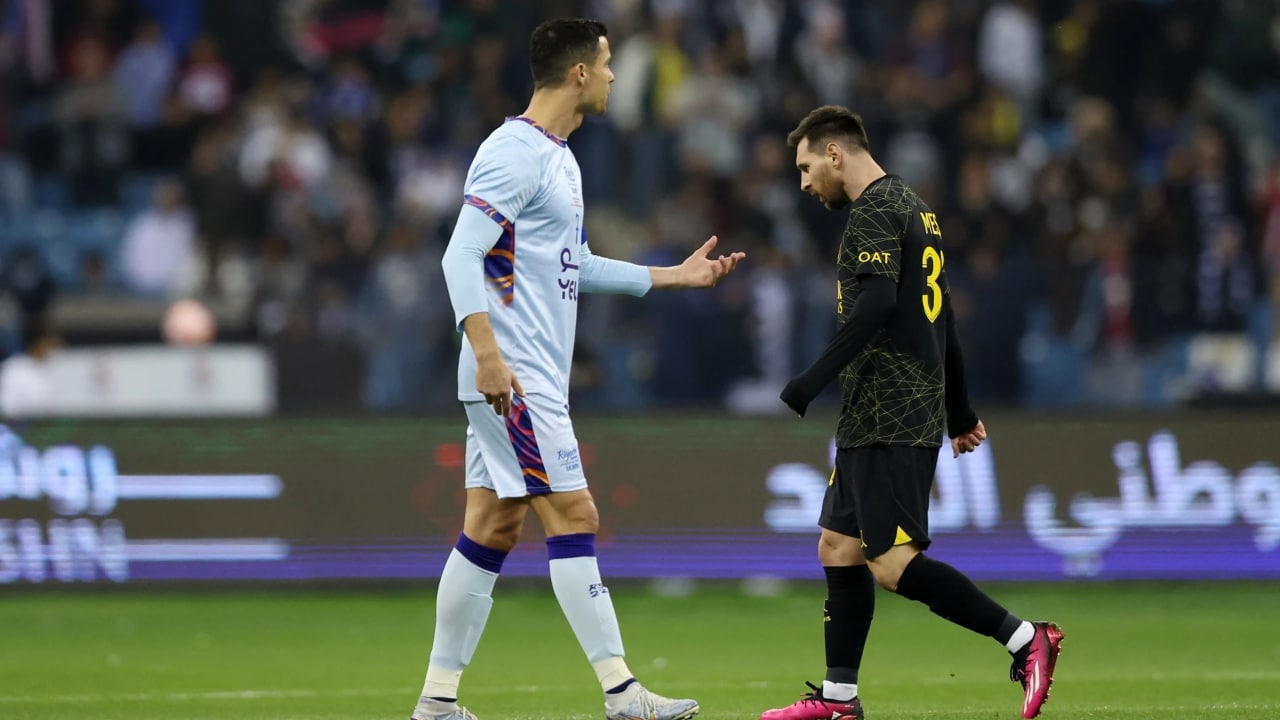 Cristiano Ronaldo se peleó con los fanáticos de Messi (VIDEO)
