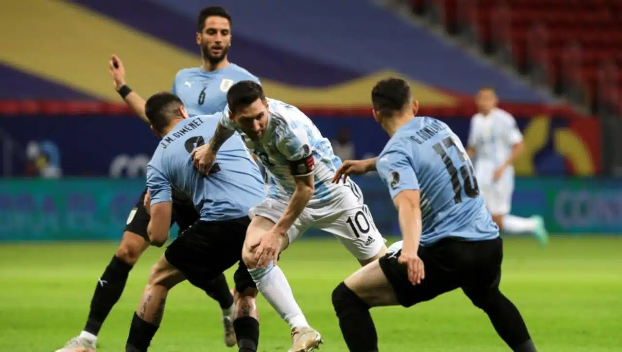 Mejor aplicación para ver fútbol en vivo en el celular – Sigue la liga de  Uruguay en tiempo real